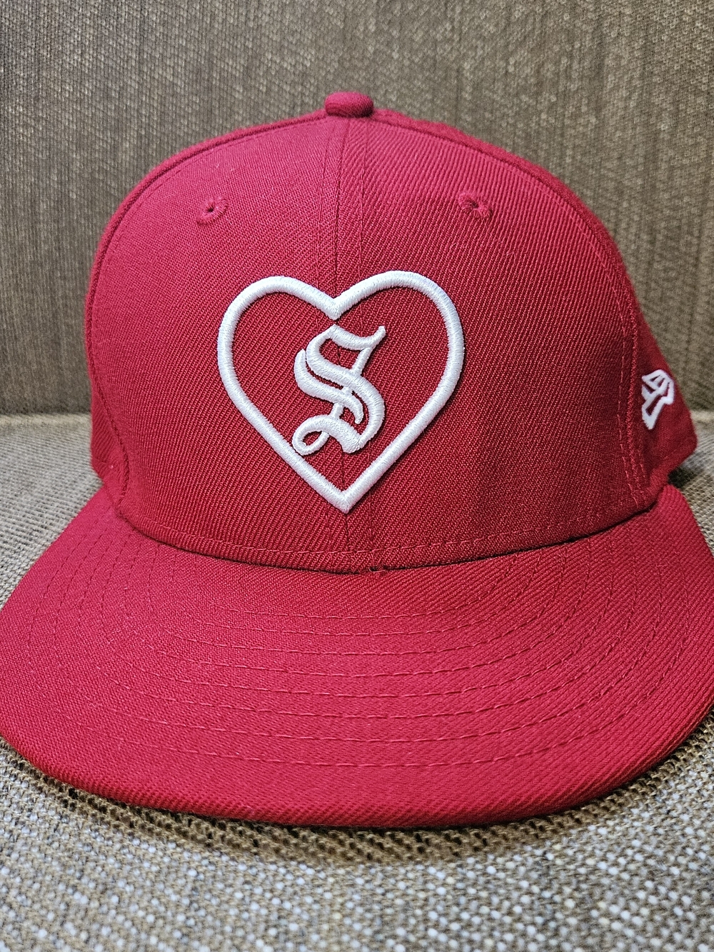 Supreme Heart New Era fitted cap
